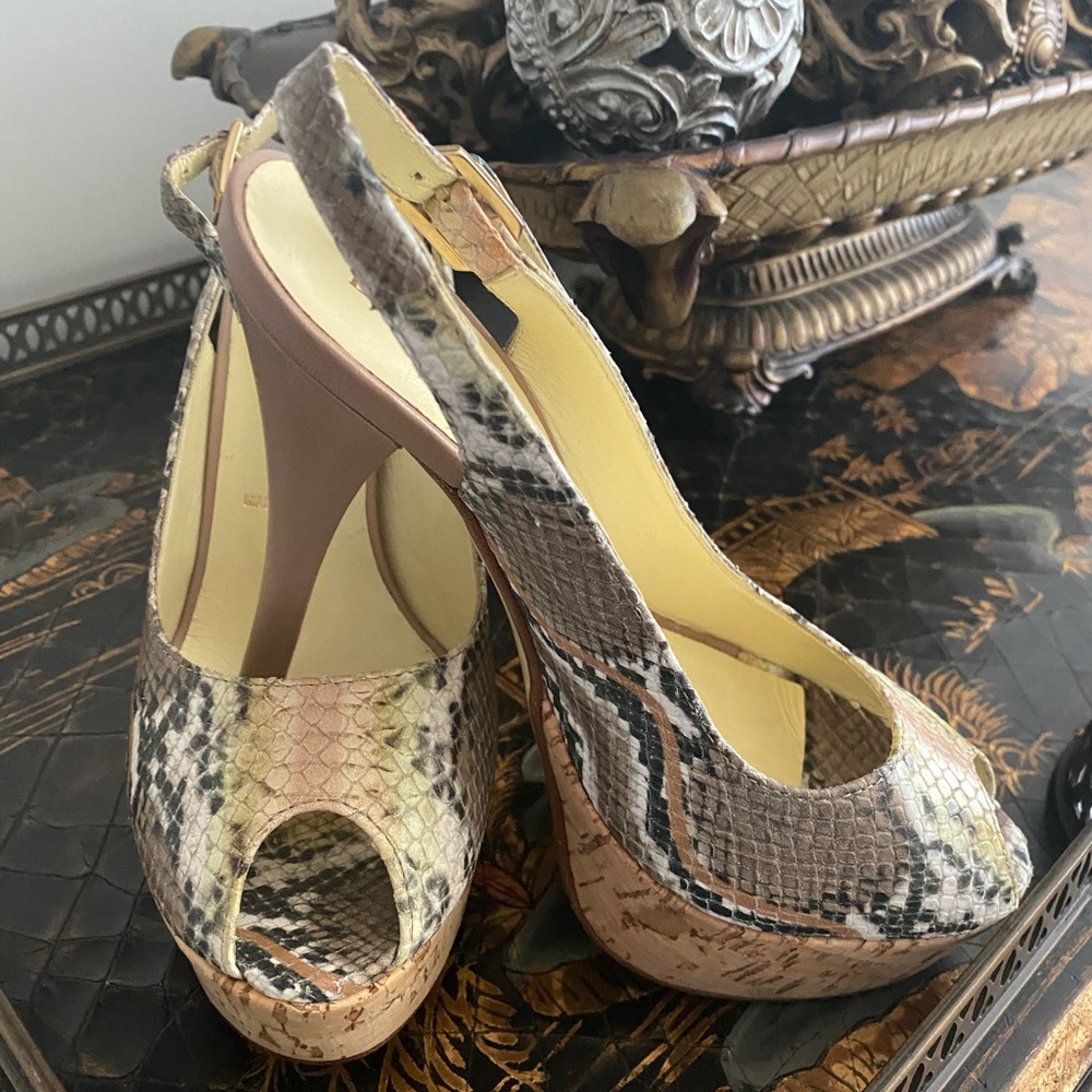 Brand New Bruno Magli high heels super sexy